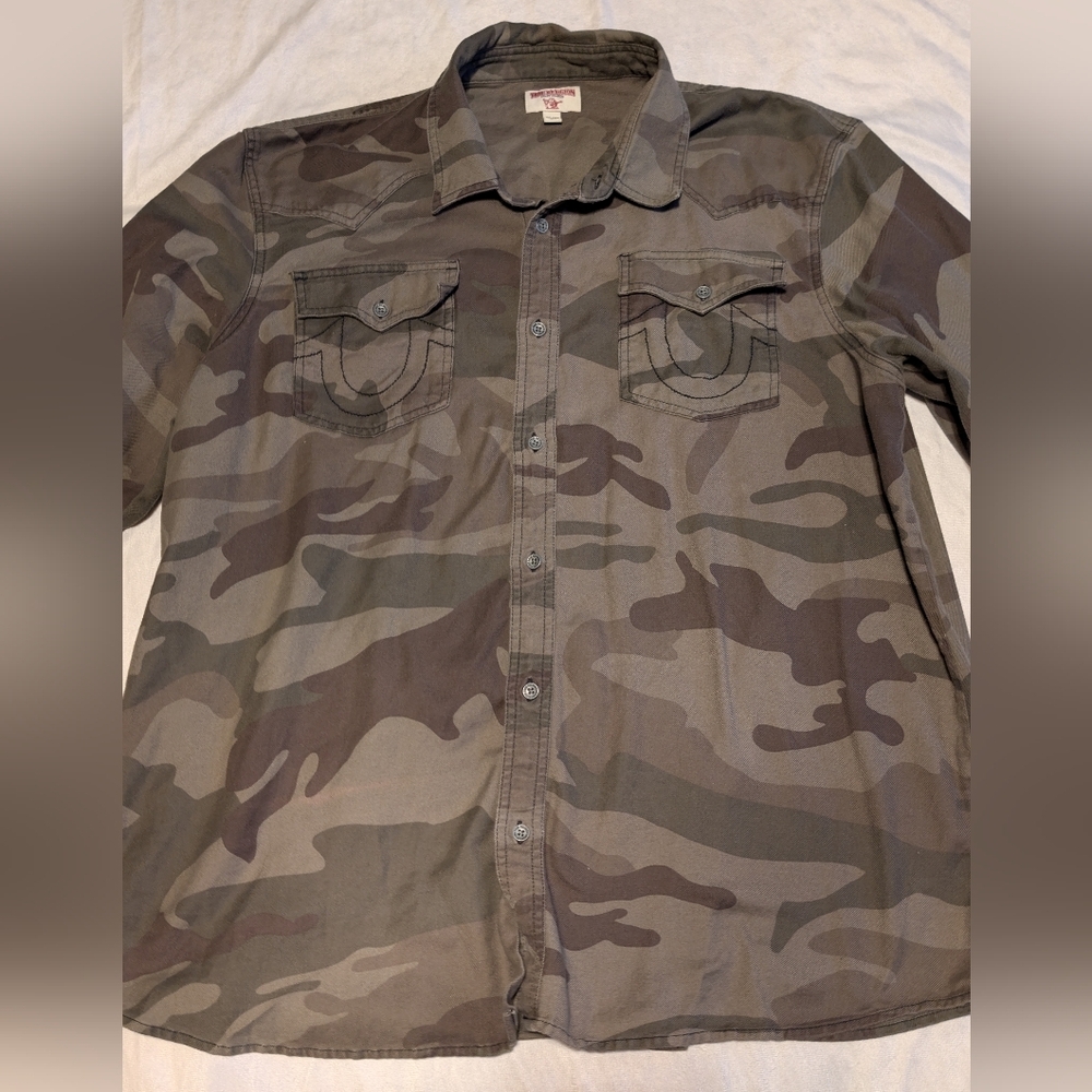 True Religion 3XL Long Sleeve Camo Button Up